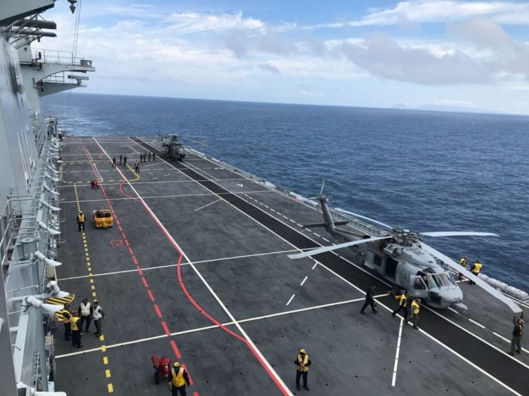 UH-15 Super Cougar e SH-16 Sea Hawk no PHM Atlântico