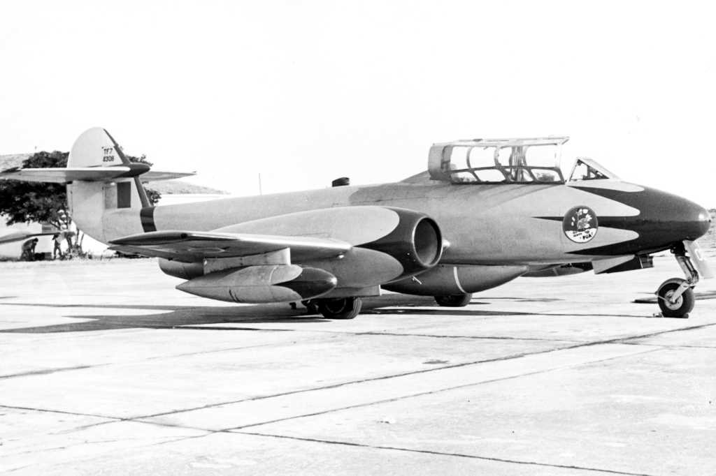 Gloster Meteor pertencente a FAB