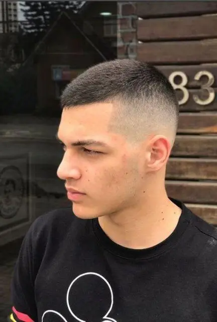 Corte cabelo militar store masculino